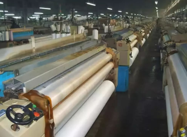 噴水織機(jī)的工藝參數(shù)有哪些？如何優(yōu)化調(diào)整？